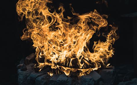 Download Wallpaper 3840x2400 Bonfire Flame Fire Stones Dark 4k