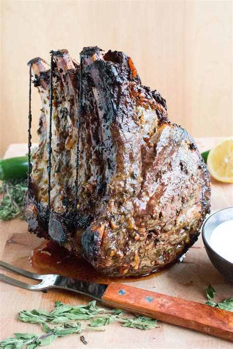 Once your prime rib has warmed, roast in the oven at 450°f for 15 minutes, before turning the heat down to 325° 6. Chili Rubbed Prime Rib Roast with Horseradish Cream Sauce - Chili Pepper Madness