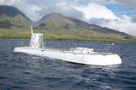 2023 maui atlantis submarine adventure