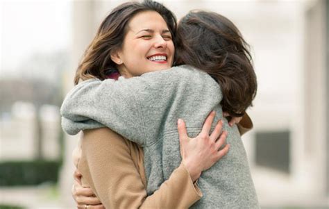 Feelings Determine How You Hug Others Dynamite News