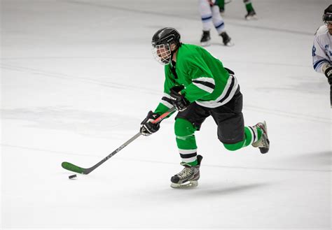 Why Everyone Has The Itch To Play Hockey 6 Health Benefits Of Hockey