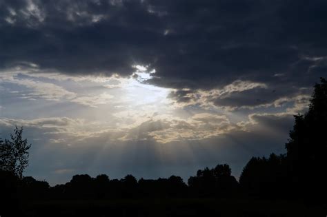 fotos gratis paisaje naturaleza horizonte ligero nube cielo amanecer puesta de sol luz