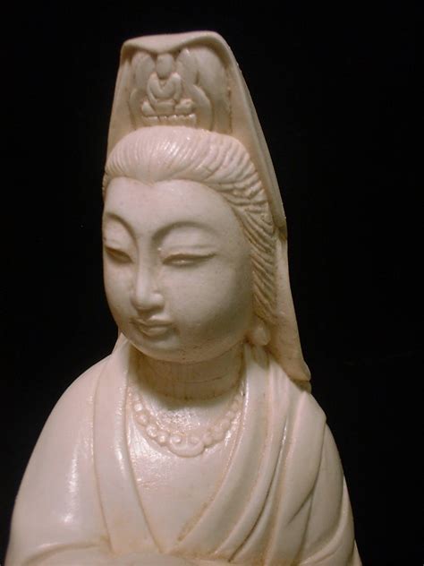 Quan Yin Goddess Of Compassion Female Bodisatva Buddha Etsy Uk