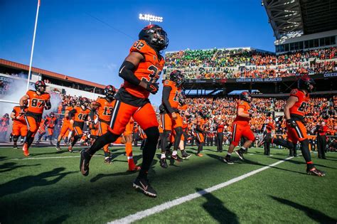 Oregon States 38 34 Win Over Oregon Means Vegas Baby Or Sun Bowl