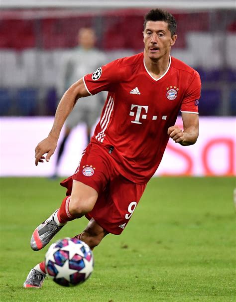 Maybe you would like to learn more about one of these? Liga Mistrzów. Barcelona - Bayern: Lewandowski ma jeden ...