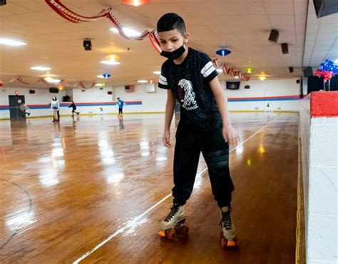 Classic Roller Rink Finds New Generation Of Fun Seekers Greatlife Golf