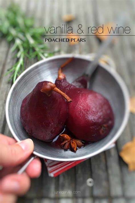 Easy Spiced Poached Pears In Red Wine Simple Tasty Good Recipe Pears In Red Wine