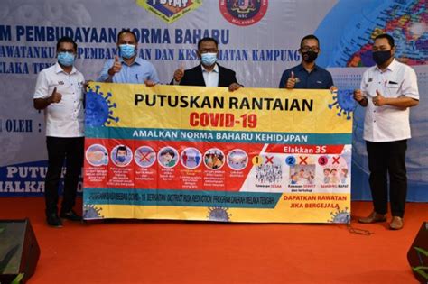 Pejabat perkeso negeri melaka wisma perkeso, jalan persekutuan mitc, ayer keroh, hang tuah jaya, 75450 melaka. PEJABAT DAERAH DAN TANAH MELAKA TENGAH