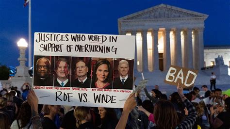 Leaked Draft Shows Supreme Court May Overturn Roe V Wade