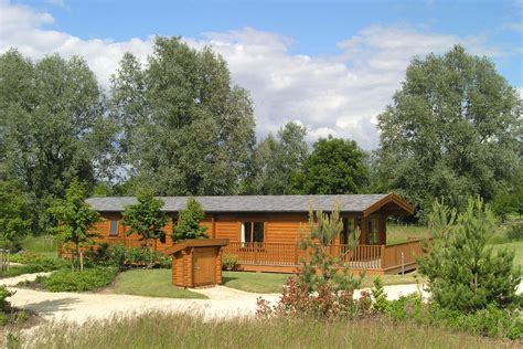 Check spelling or type a new query. Holiday Cabins | Norwegian Log