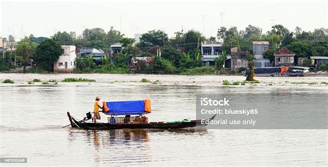 모터보트 on 메콩 강을 베네수엘라식 베트남 2015년에 대한 스톡 사진 및 기타 이미지 2015년 cà mau kiên giang province istock