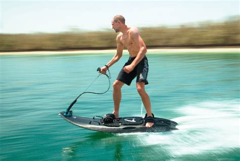 The Mako Slingshot Is A Powerful And Compact Motorized Wakeboard