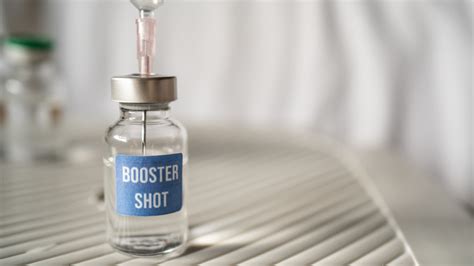 Side Effects Of Modernas Covid 19 Booster Shot Explained