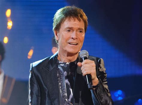 Cliff Richard To Sue Bbc Over Filming Police Raid On His Berkshire Home After Sexual Abuse