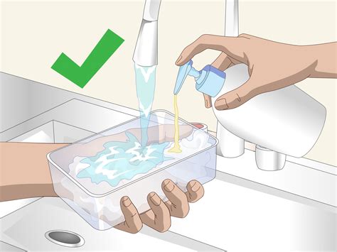 Let it soak in the vinegar and water solution for about 20 minutes. 3 Ways to Clean Plastic Containers - wikiHow