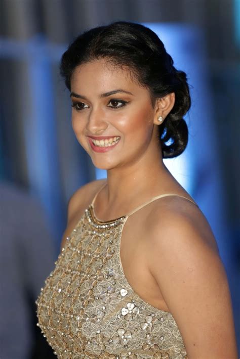 Keerthy Suresh Photos [hd] Latest Images Pictures Stills Of Keerthy Suresh Filmibeat