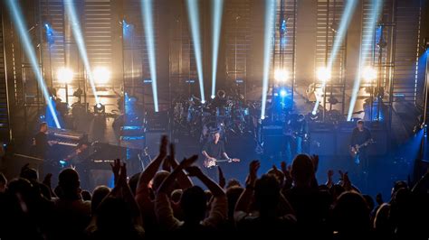 Great Performances Bryan Adams In Concert Twin Cities Pbs