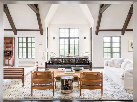 This Jaw Dropping Spanish Revival Is Our Dream Home Interior Design Warm Modern Home
