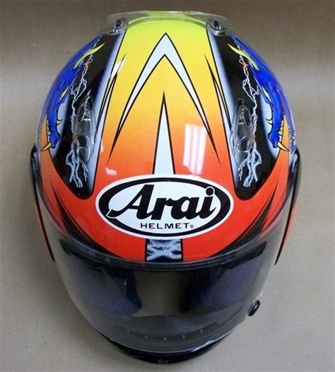 Get the lowest price, free shipping deal, easy exchanges and no restocking fees the only thing better than a new arai helmet is getting a great deal on one. Arai Quantum/f Okada-1 Dragon Motorcycle Helmet Sz.XL w ...