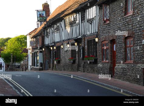 The George Inn At Alfriston East Sussex England Uk Gb Stock Photo Alamy