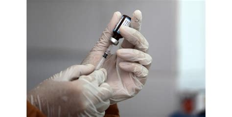 Vacunas aprobadas por el isp: Pfizer y BioNTech anuncian una eficacia del 90 % en su vacuna contra Covid-19 | Coronavirus ...