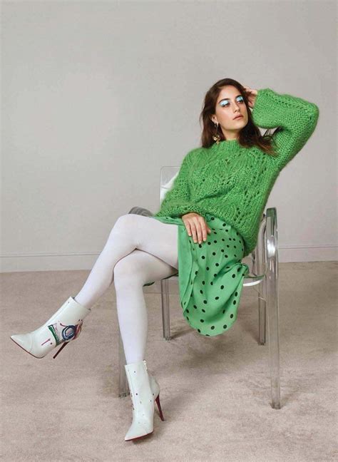 Hazal Kaya Turkish Actress Turkish Women Beautiful Fashion