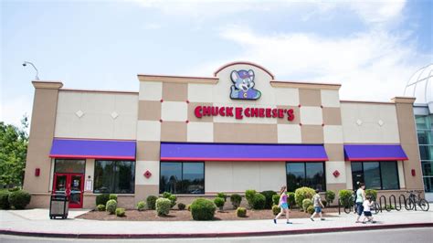 Chuck E Cheese Selling Pizza Under Different Name On Grubhub Complex