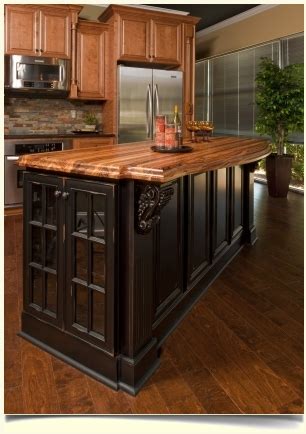 Dark kitchen cabinets are stunning, and picking the right countertop color to pair with your dark find inspiration for finding the perfect countertop to pair with your dark cabinetry within this article's photos. Defining Accent Cabinets: Kitchen Cabinet Depot