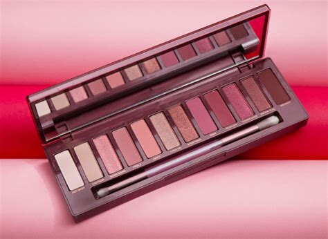 Urban Decay Naked Cherry Eyeshadow Palette Swatches Escentual S Blog