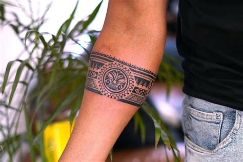 Share 94 About Polynesian Tribal Armband Tattoo Unmissable Indaotaonec