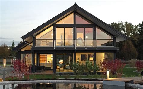 Jetzt infos zu diesem haus bestellen! Musterhaus Fertighaus Ästhetik - MH Günzburg von ...