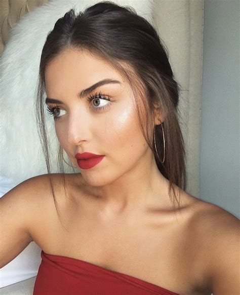 Ig Tanyacheban Bold Red Lipsandthat Summer Time Glow Beautiful