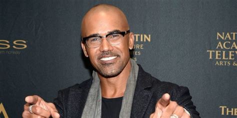 Shemar moore is an american actor and former male fashion model, best known for his role as malcolm winters on the soap the young and the restless, as the host of soul train, and as fbi special agent derek morgan on the tv series criminal minds and lapd swat sergeant daniel. Shemar Moore Wife, Kids, Bio, Wiki, Girlfriend, Net Worth