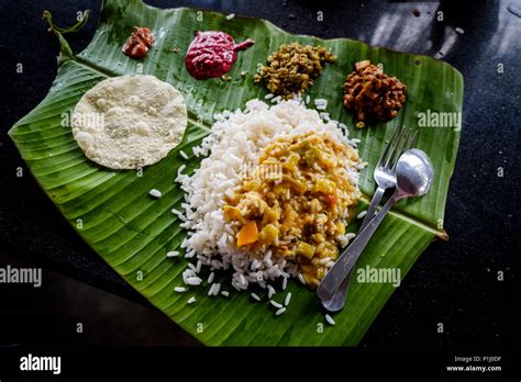 Sadya The Kerala Version Of Thali A Typical South India Meal Of