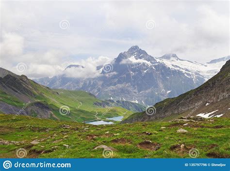 Alpine Peaks Landskape Background Bachalpsee Lake Grindelwald