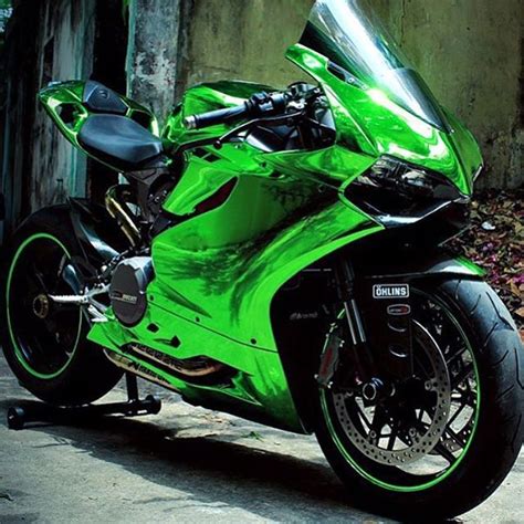 Uk Superbike Addict Follow👆 On Instagram Chrome Green Panigale