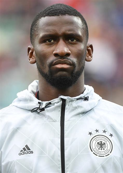 Antonio rüdiger was born on the 3rd day of march 1993 in berlin, germany. Antonio Rüdiger: Wurde der Nationalspieler von Tom Bartels ...