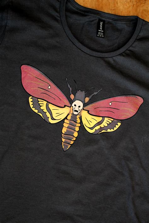 Hawk Moth T Shirt By Jimmo Shirts T Shirt Moth Shirts