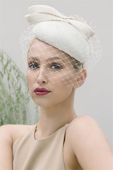 Birdcage Veil Bridal Hat Summer Wedding Headpiece Veiled Etsy In 2020