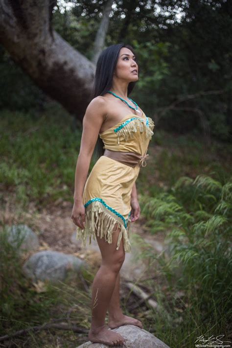 Pocahontas From Disney S Pocahontas Daily Cosplay