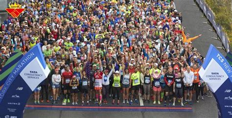 Women run the cities 12 ounce tumbler. 2020 TCS New York City Marathon Canceled - Medallas - News ...
