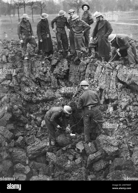 Ww2 Bomb Disposal Black And White Stock Photos And Images Alamy