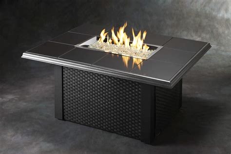 Natural Gas Fire Pit Table Custom — Randolph Indoor And Outdoor Design