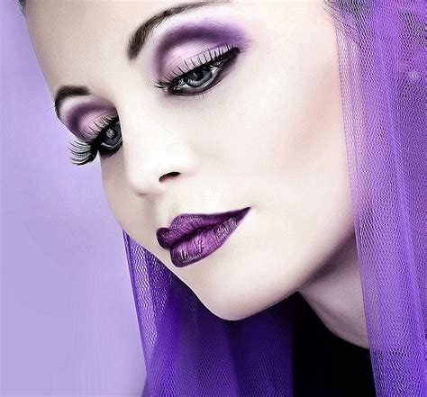 The Stunning Purpleness Is Awesome Colorful Makeup Purple Eye