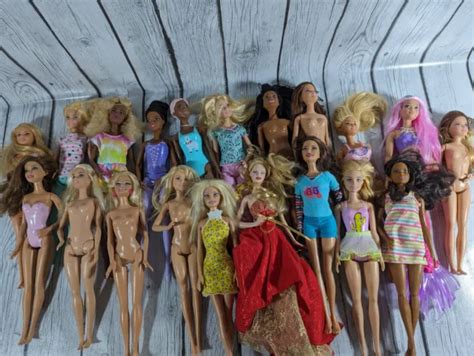 20 MATTEL BARBIE Fashionistas Nude LOT Of Dolls Modern Current 2000 S