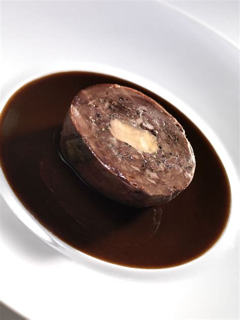 Le lièvre de Beauce à la royale purée de panais
