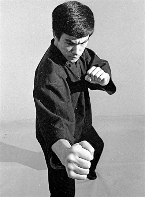Pin by Quintin Millan on Bruce 001 | Bruce lee art, Bruce lee pictures, Bruce lee photos