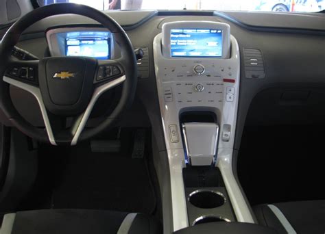 2011 Chevy Volt Interior Images At GM 2009 Collection ...