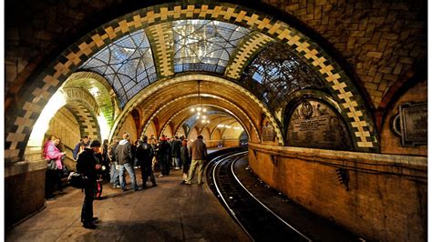 New York Subway City Hall Station Photos