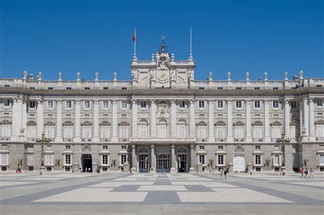 Descripción artística Palacio Real de Madrid Madrid